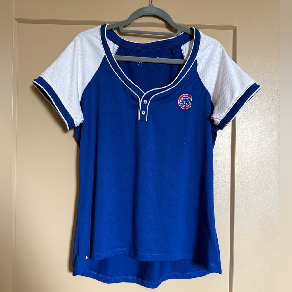 Antigua Cubs Women's Jersey Top